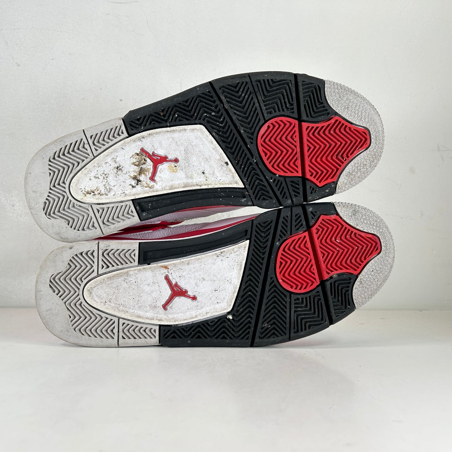 DH6927 161 Jordan 4 Retro Red Cement [USED] - 10 M (Used) (No Box)