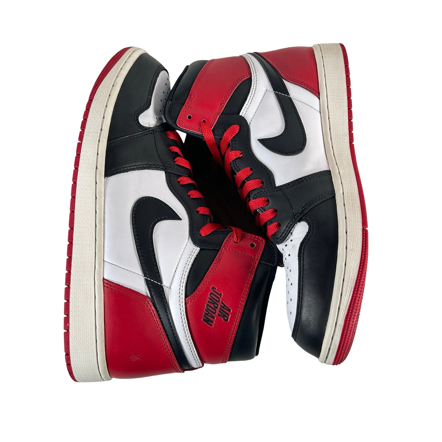 DZ5485 106 Jordan 1 Retro High OG Black Toe Reimagined [USED] - 12 M (Used7)