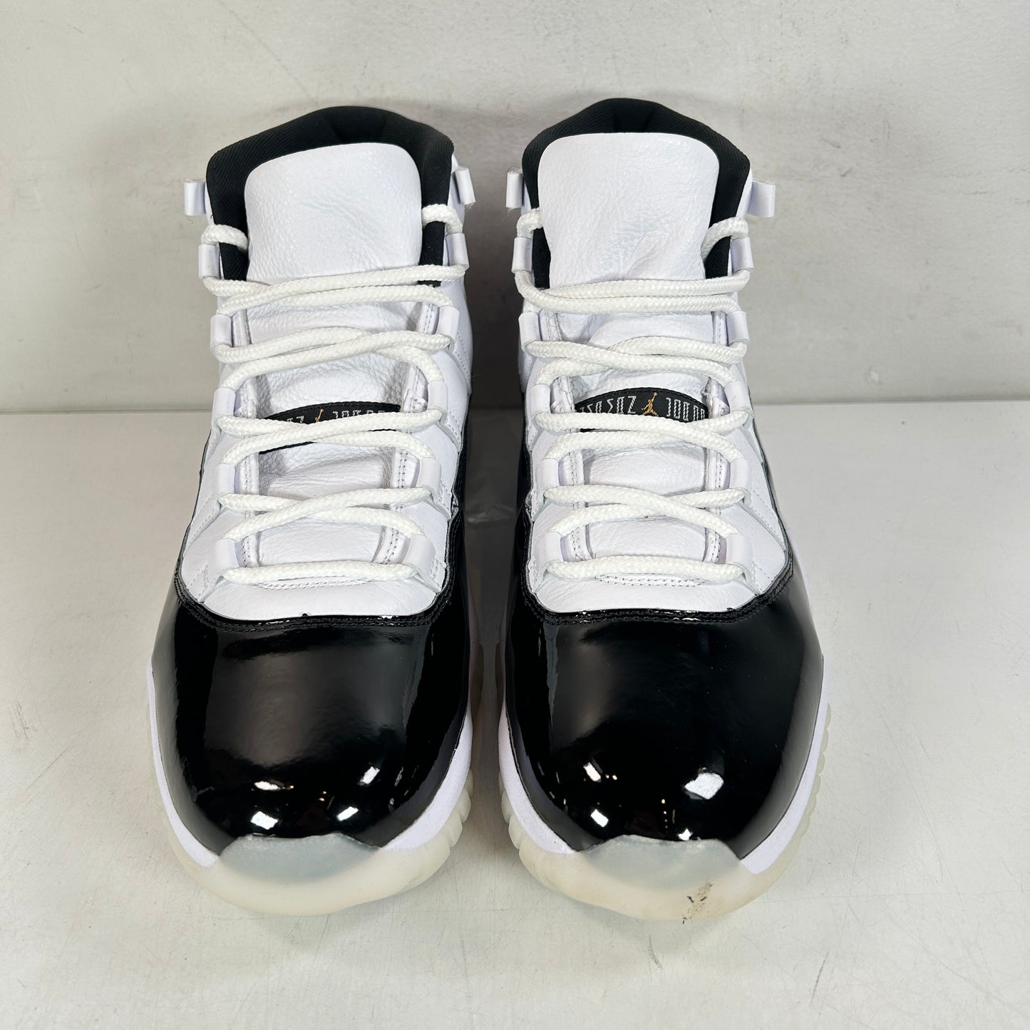 CT8012 170 Jordan 11 Retro DMP Defining Moments (2023) [USED] - 13 M (VNDS)