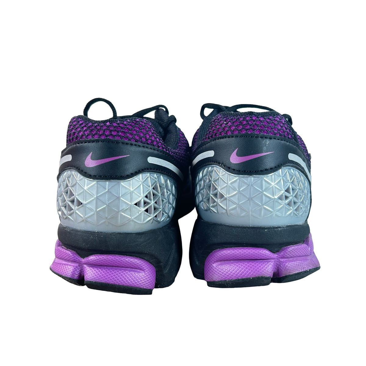FB9149 500 Nike Zoom Vomero 5 Black Vivid Purple [USED] - 9.5 M (Used)