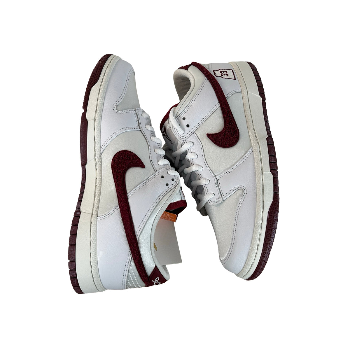 IV0263 100 Nike Dunk Low Protro Kobe Bryant Lower Merion Home - 8 M (Promo Sample)
