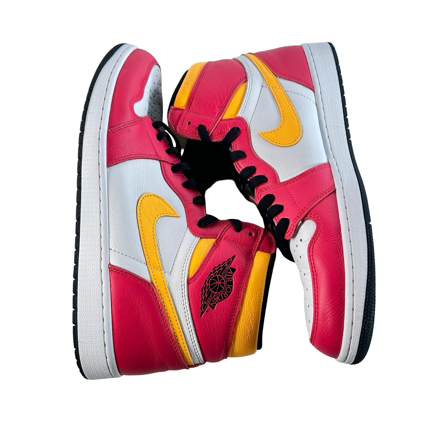 555088 603 Jordan 1 Retro High OG Light Fusion Red [USED] - 13 M (Used)