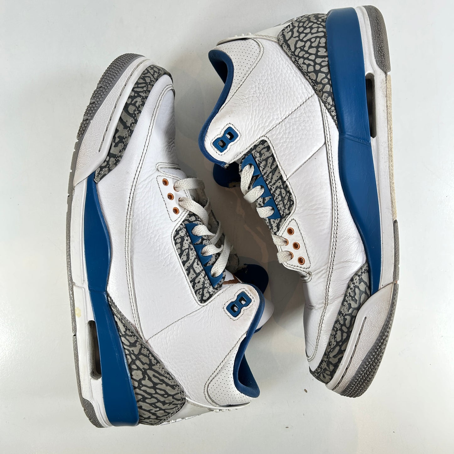 CT8532 148 Jordan 3 Retro Wizards [USED] - 10.5 M (Used)