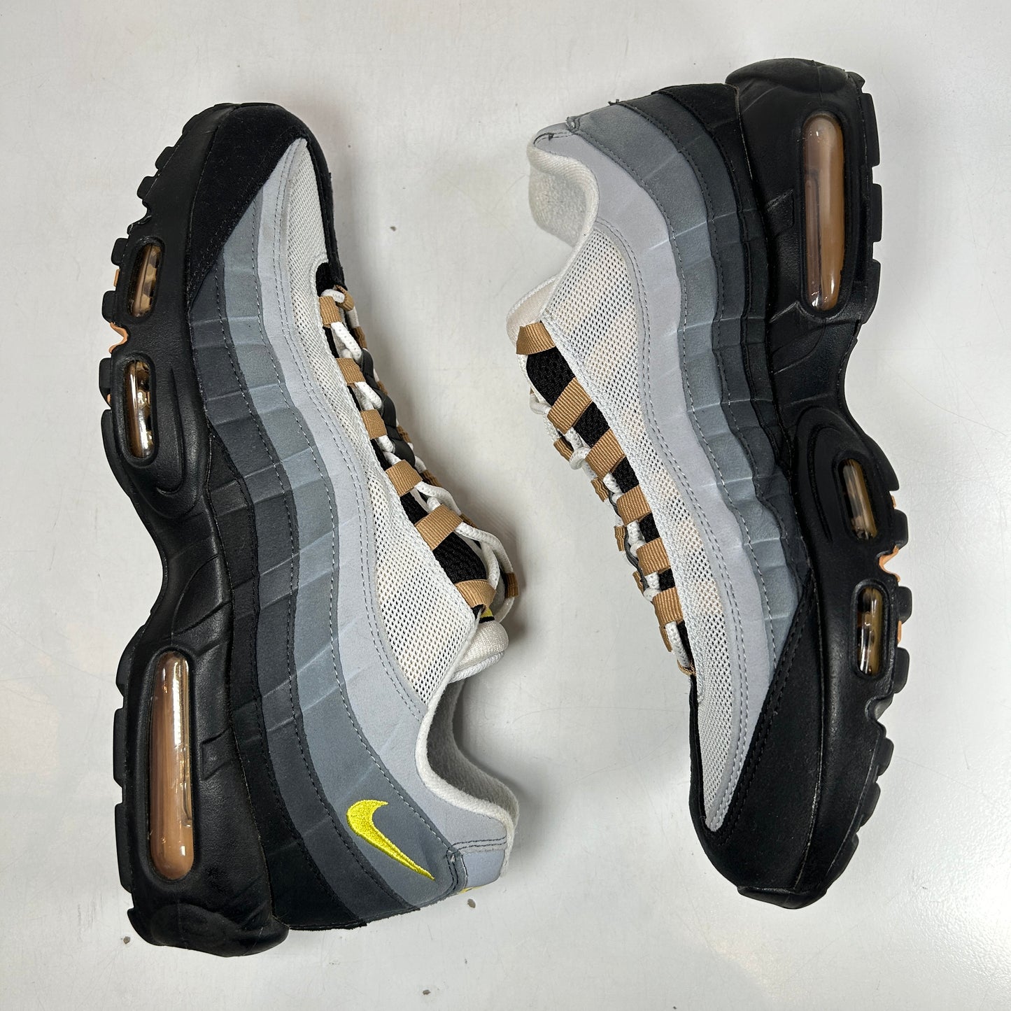 DX4236 100 Nike Air Max 95 Icons Yellow Strike [USED] - 12 M (Used) (No Box)