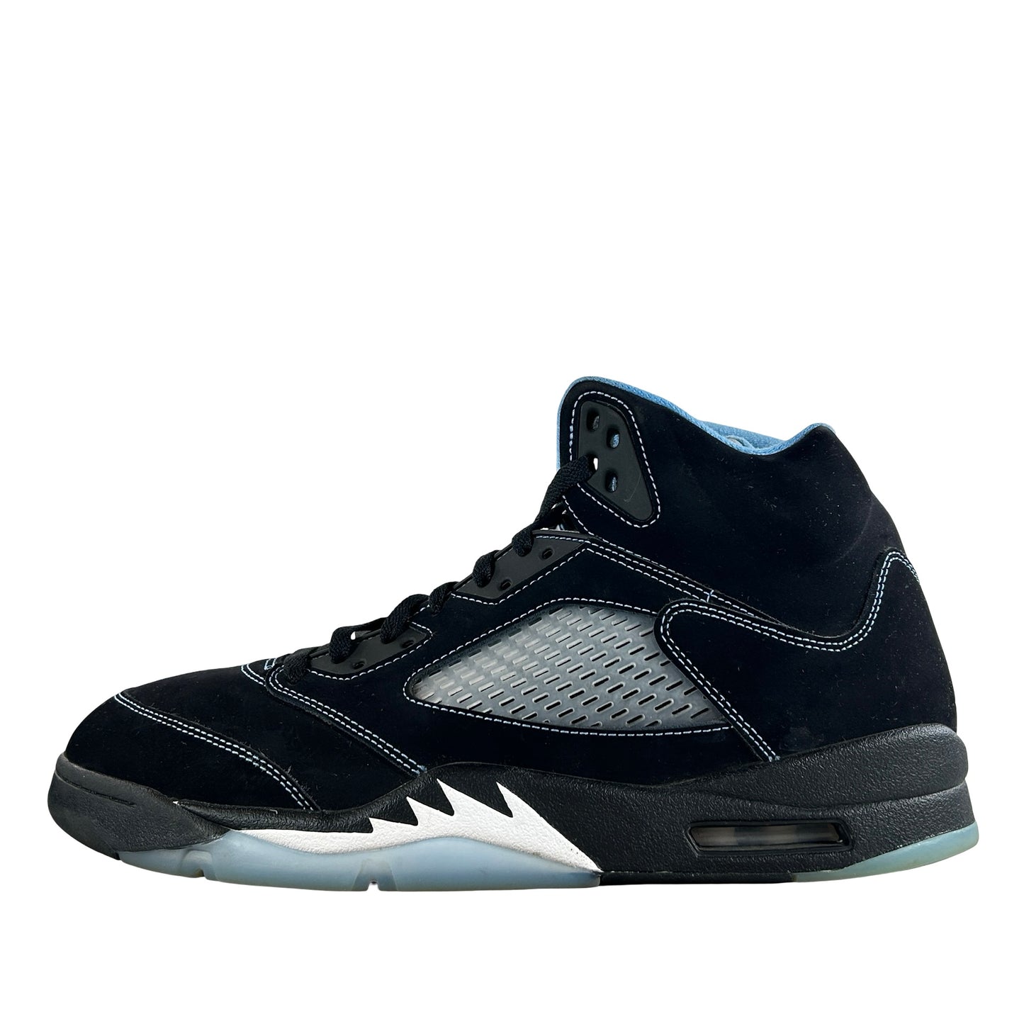DD0587 008 Jordan 5 Retro Black University Blue (2026) [USED] - 13 M (Used2)