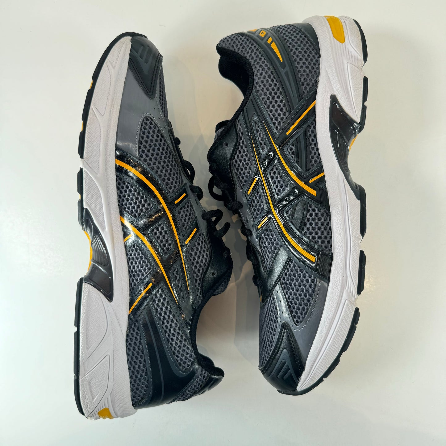 1201A256 022 ASICS Gel-1130 Metropolis Black Yellow [USED] - 12 M (Used) (No Box)