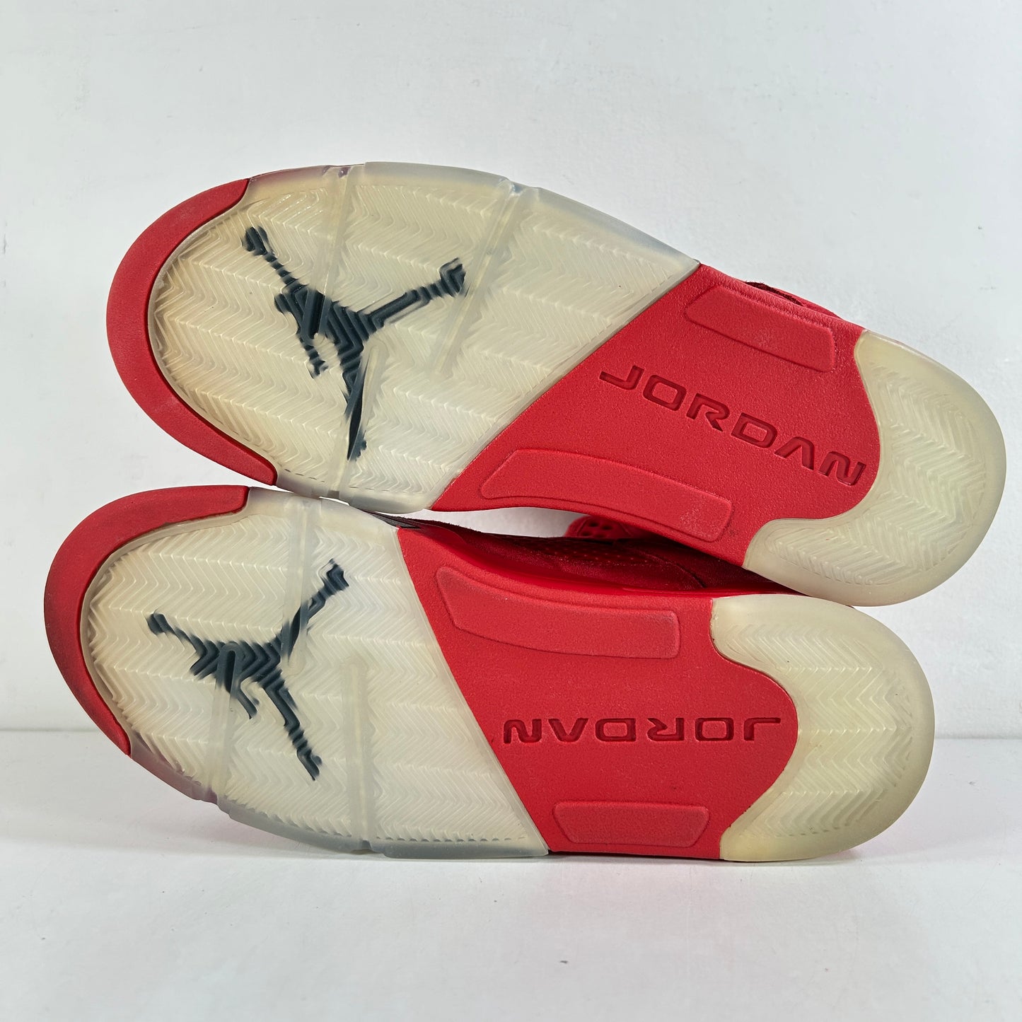 136027 602 Jordan 5 Retro Red Suede [USED] - 10.5 M (VNDS) (Replace Box)