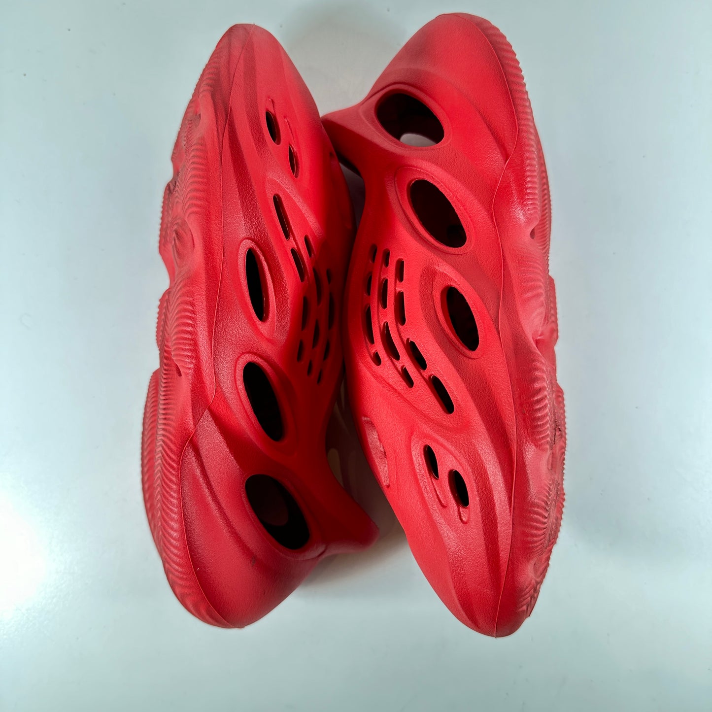 GW3355 Yeezy Foam RNNR Vermillion [USED] - 6 M (Used) (No Box)