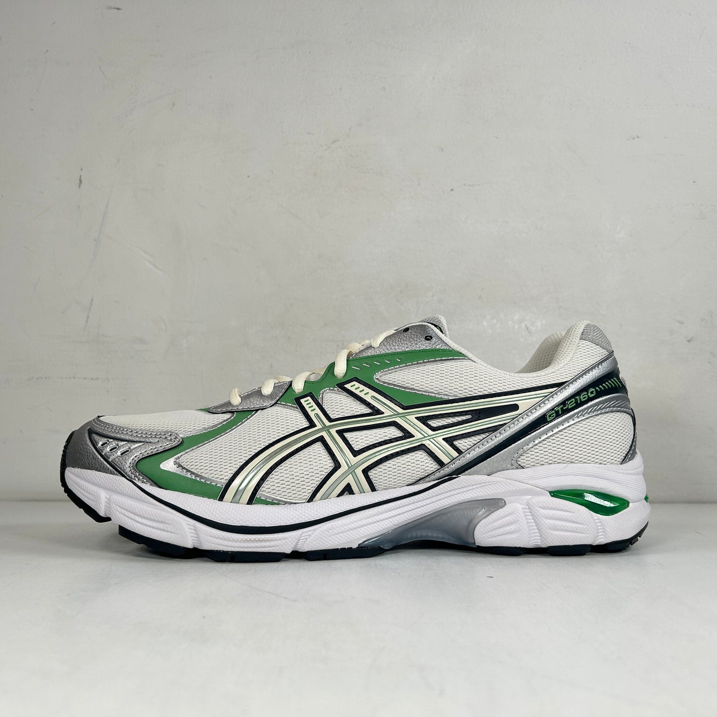 12O3A320 102 ASICS GT-2160 Cream Bamboo [USED] - 11 M (VNDS)