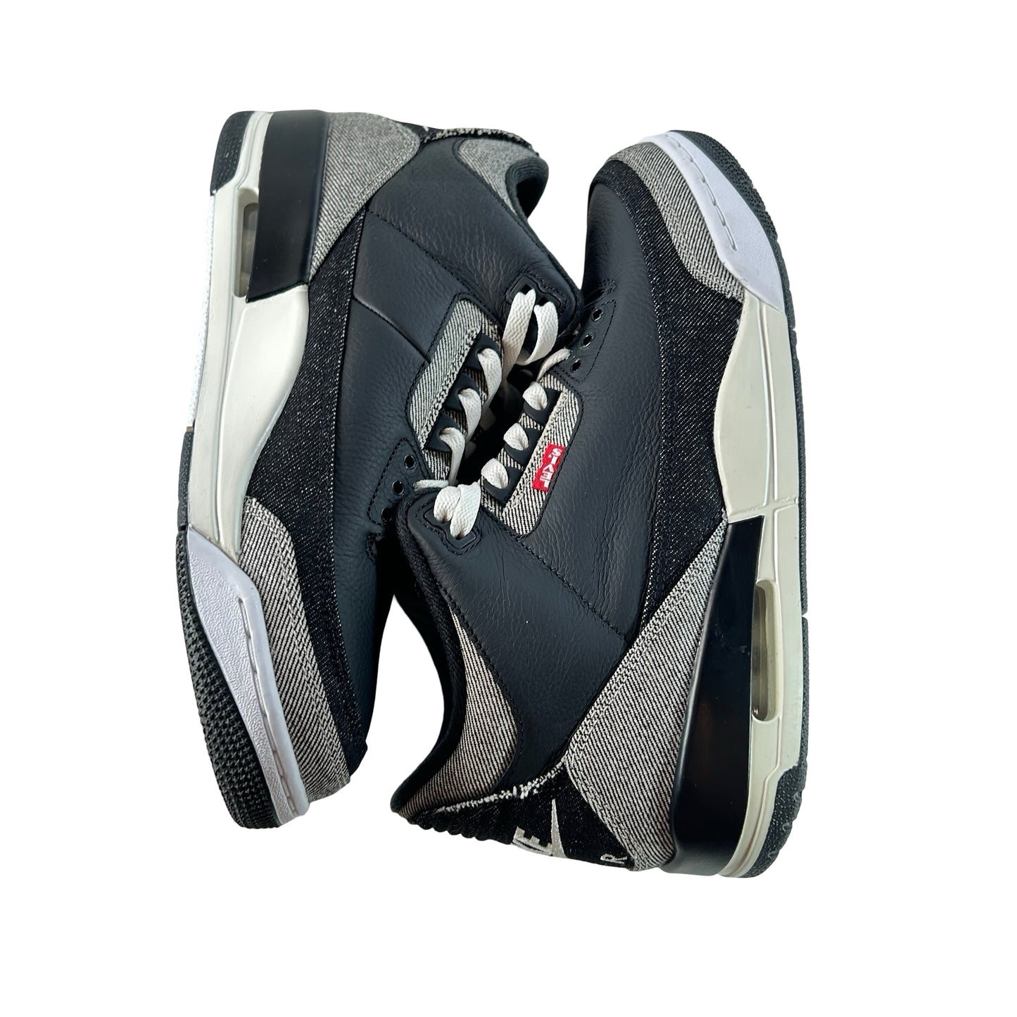 IR0914 400 Jordan 3 Retro Levi’s Black [USED] - 9.5 M (Used2)