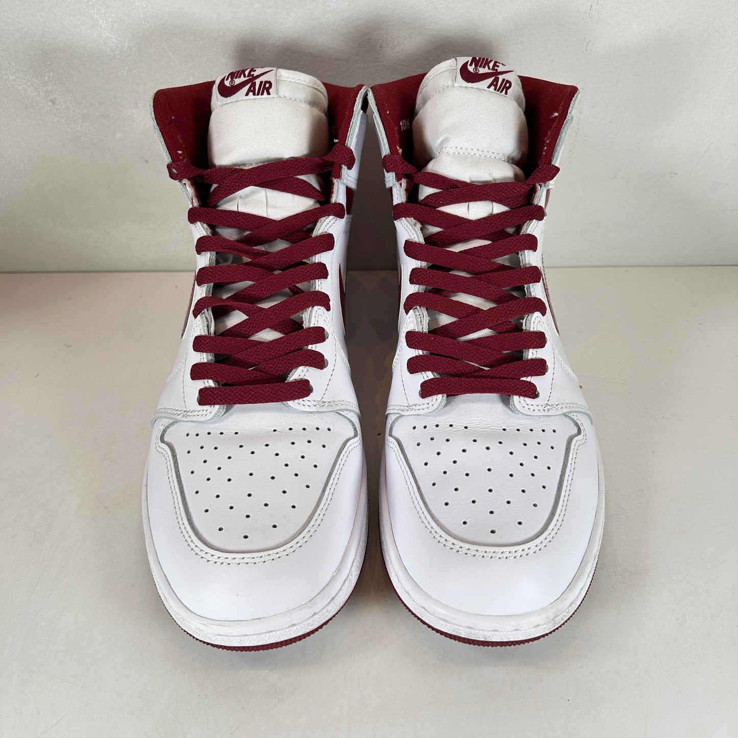 BQ4422 161 Jordan 1 Retro High 85 OG Metallic Burgundy [USED] - 10.5 M (Used)
