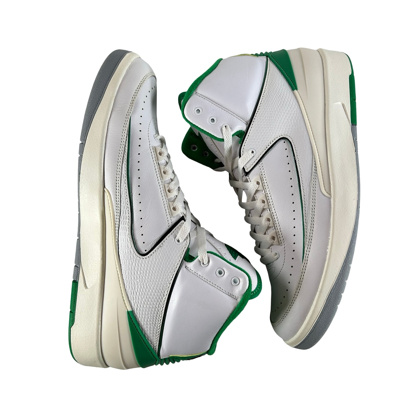 DR8884 103 Jordan 2 Retro Lucky Green - 12 M (Used) (Replace Box)