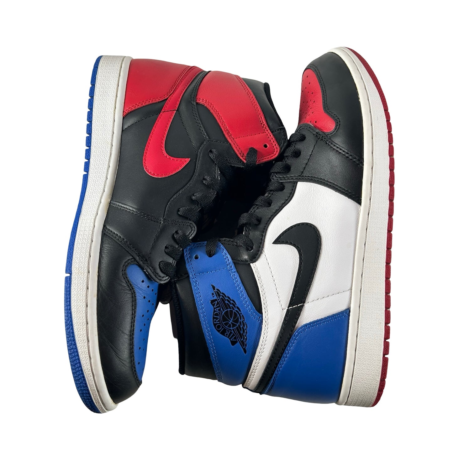 555088 026 Jordan 1 Retro Top 3 [USED] - 10.5 M (Used)