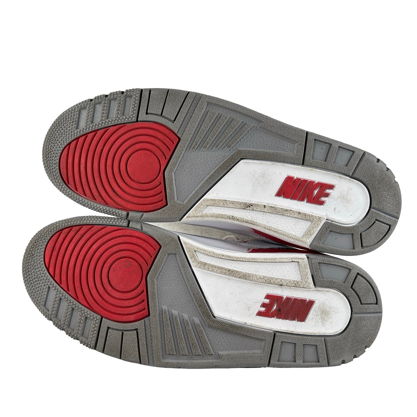 DN3707 160 Jordan 3 Retro Rojo fuego (2022)