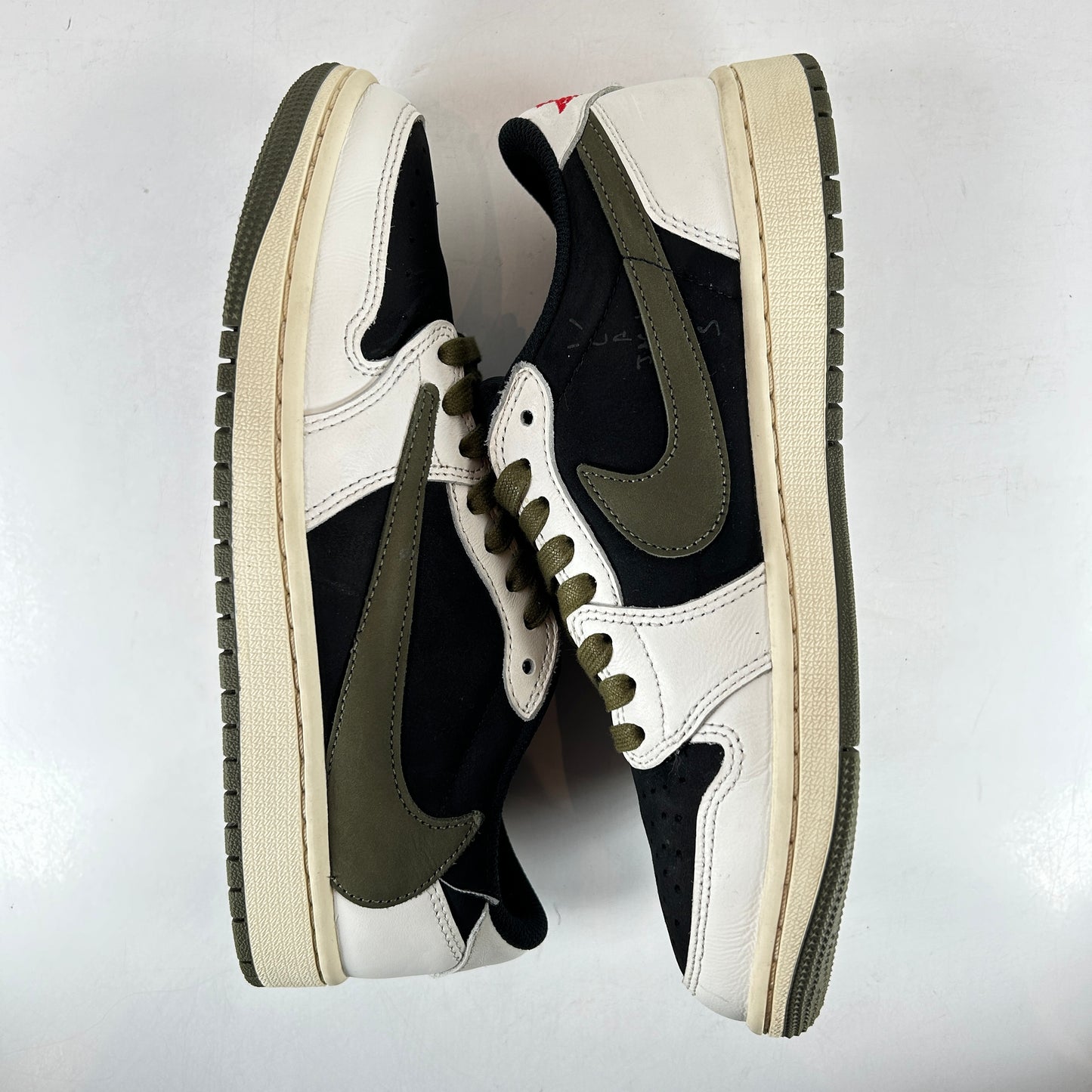 DZ4137 106 Jordan 1 Retro Low OG SP Travis Scott Olive (W) [USED] - 8 W (Used) (No Box)