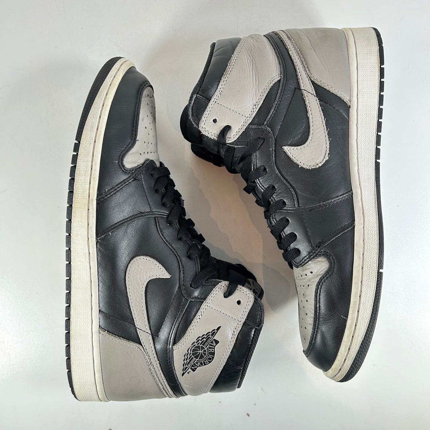 555088 013 Jordan 1 Shadow (2018) [USED] - 11.5 M (Used)