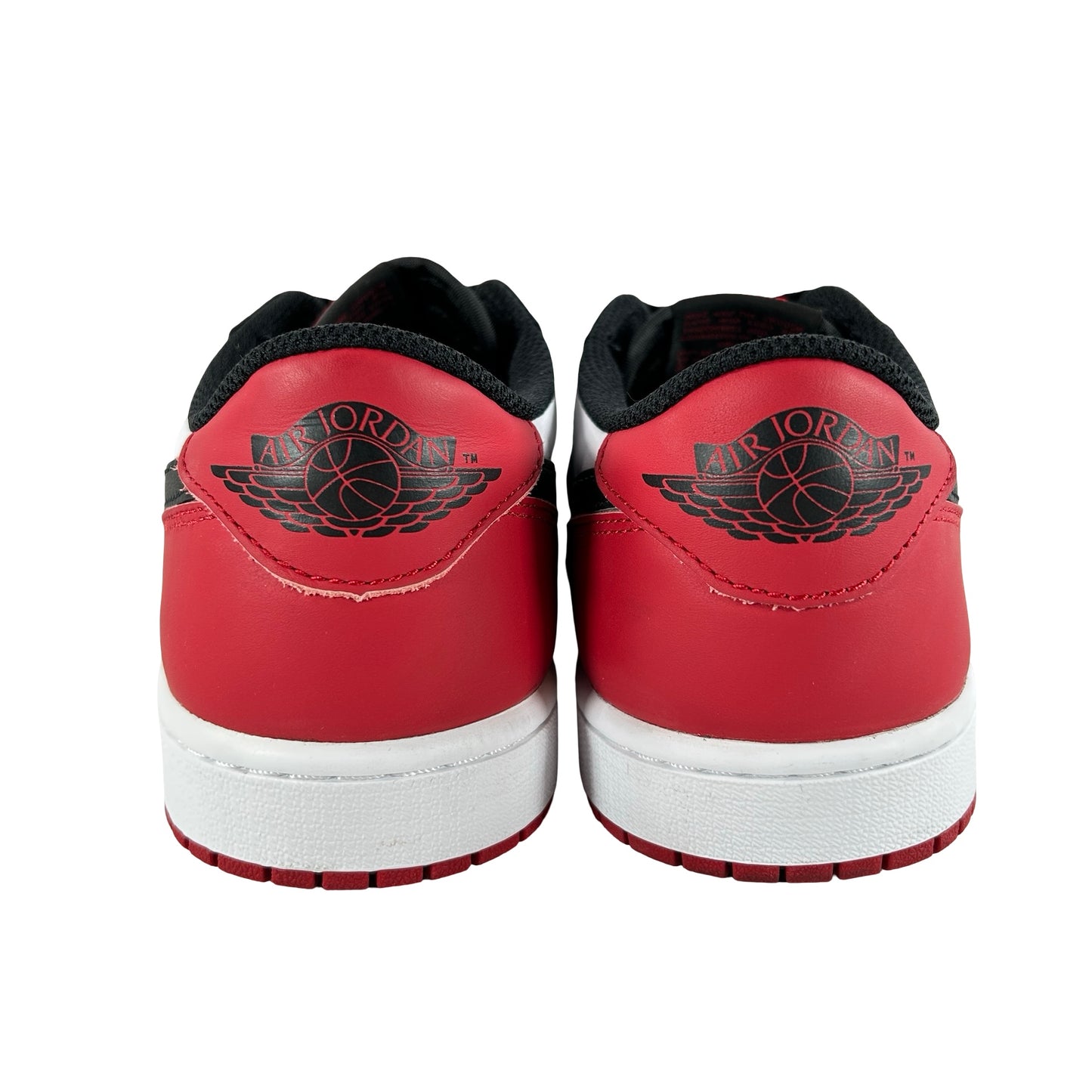 CZ0790 106 Jordan 1 Retro Low OG Punta negra (2023)