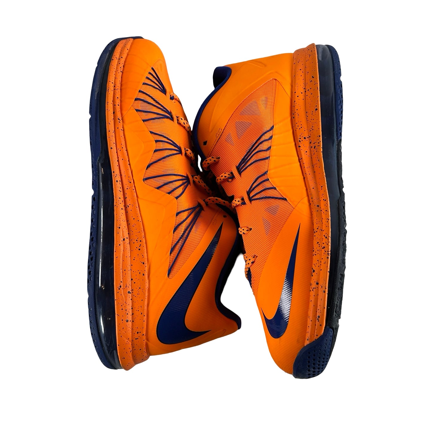 579765 800 Nike LeBron X Low Knicks HWC [USED] - 11.5 M (Used)