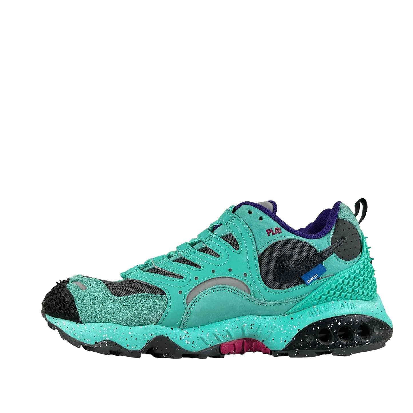 FN7546 301 Nike Air Terra Humara Undefeated Light Menta [USED] - 11 M (Used)