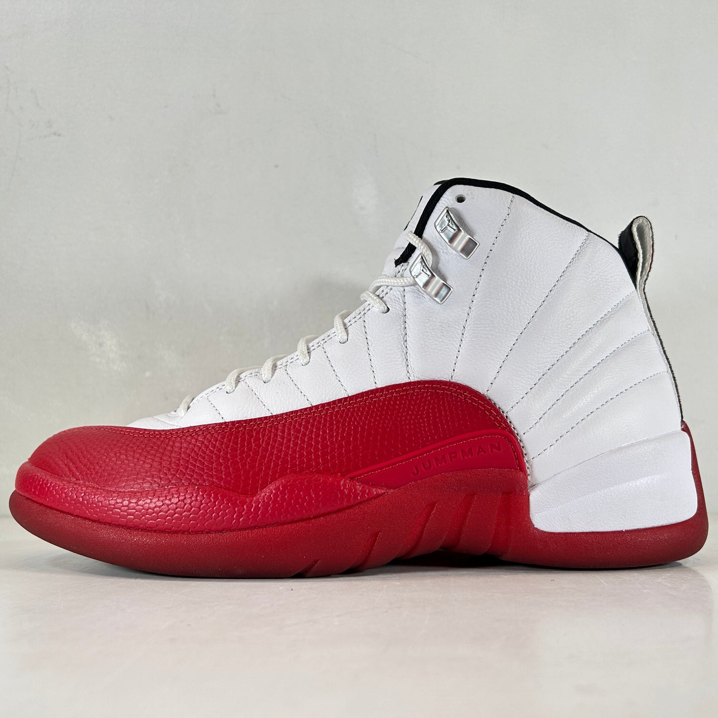 CT8013 116 Jordan 12 Retro Cherry (2023) [USED] - 10 M (Used) (No Box)