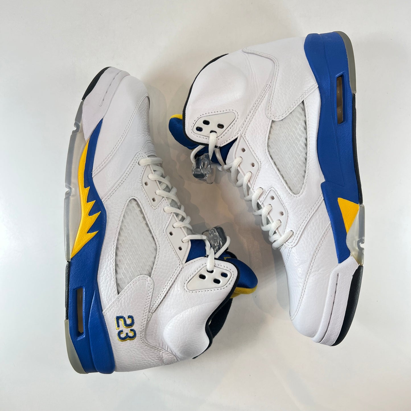 136027 189 Jordan 5 Retro Laney (2013) [USED] - 11 M (Used)