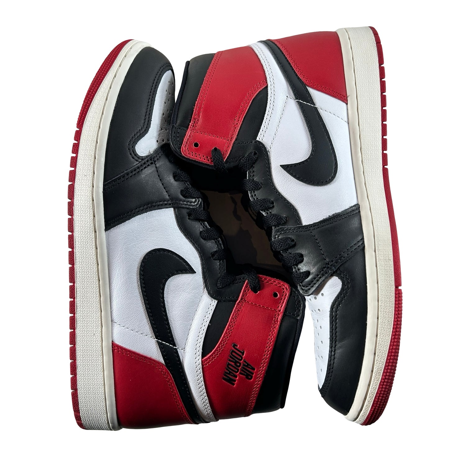 DZ5485 106 Air Jordan 1 High OG Black Toe Reimagined [USED] - 10.5 M (Used9)