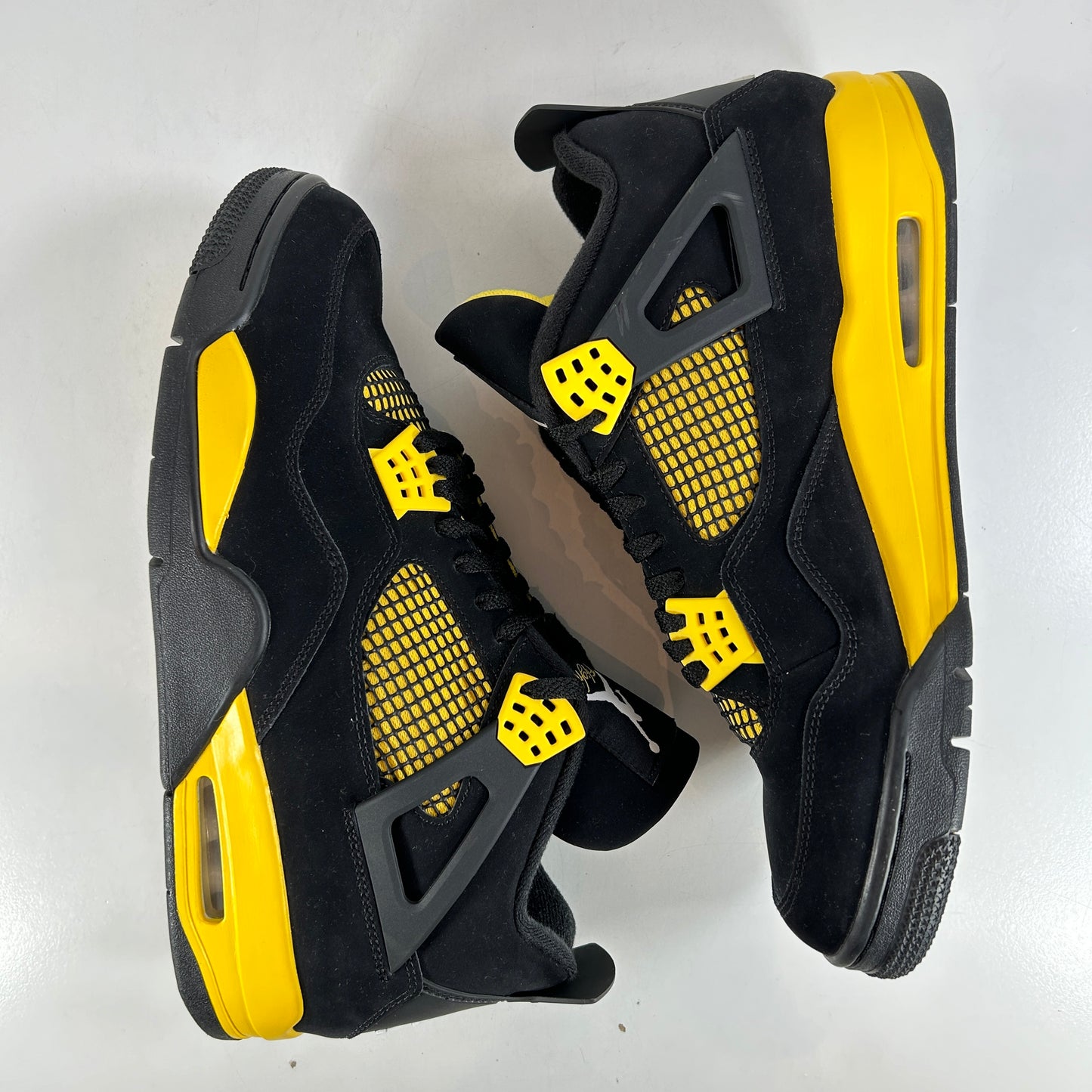 DH6927 017 Jordan 4 Retro Thunder [USED] - 13 M (Used) (Replace Box)