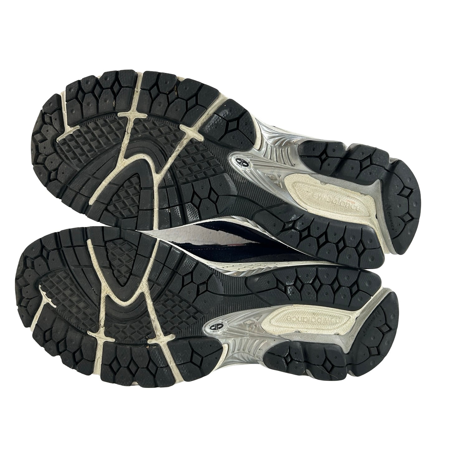 M2002RSF New Balance 2002R Eclipse Raincloud [USED] - 8.5 M (Used)