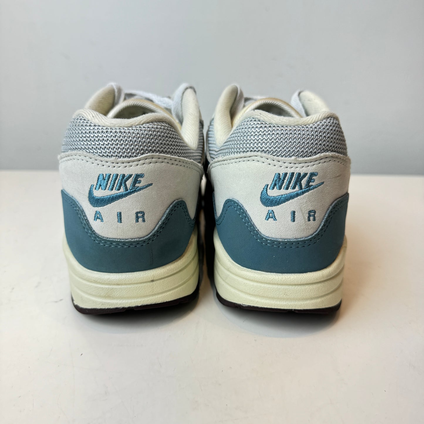 DH1348 004 Nike Air Max 1 Patta Waves Noise Aqua [USED] - 10 M (Used)