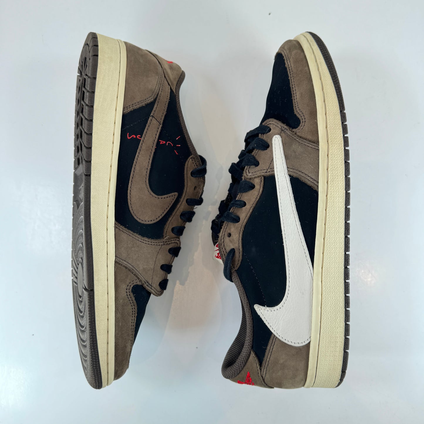 CQ4277 001 Jordan 1 Low Travis Scott Mocha [USED] - 11 M (Used2) (No Box2)