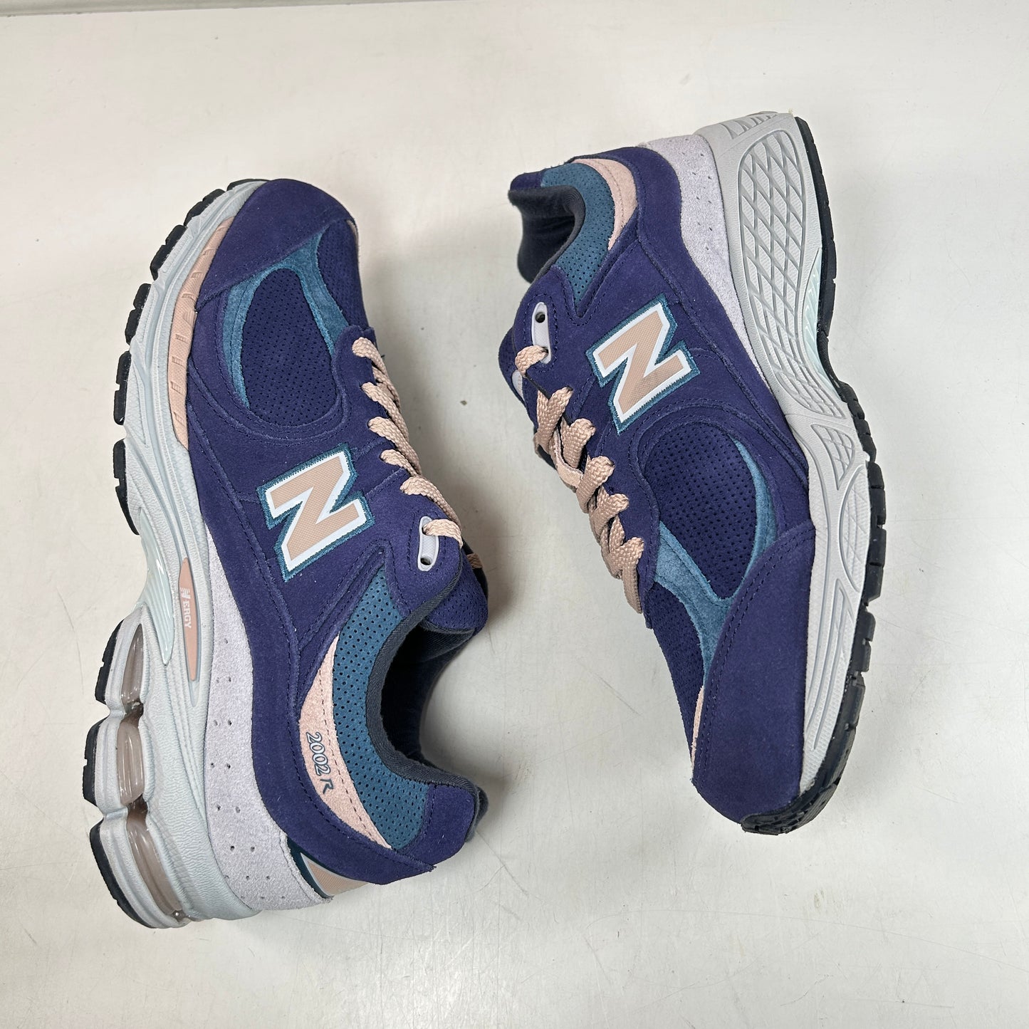 M2002RWC New Balance 2002R Night Tide [USED] - 8.5 M (Used)