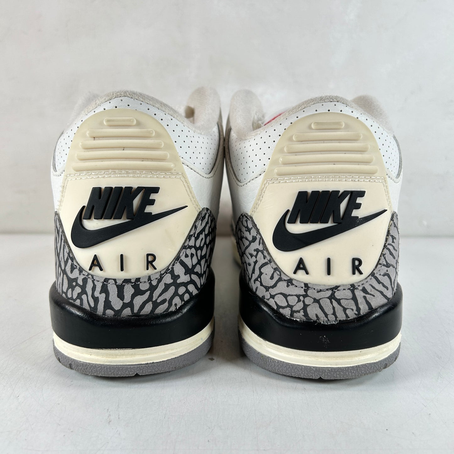 DM0967 100 Jordan 3 Retro White Cement Reimagined (GS) [USED] - 7 Y (Used6)