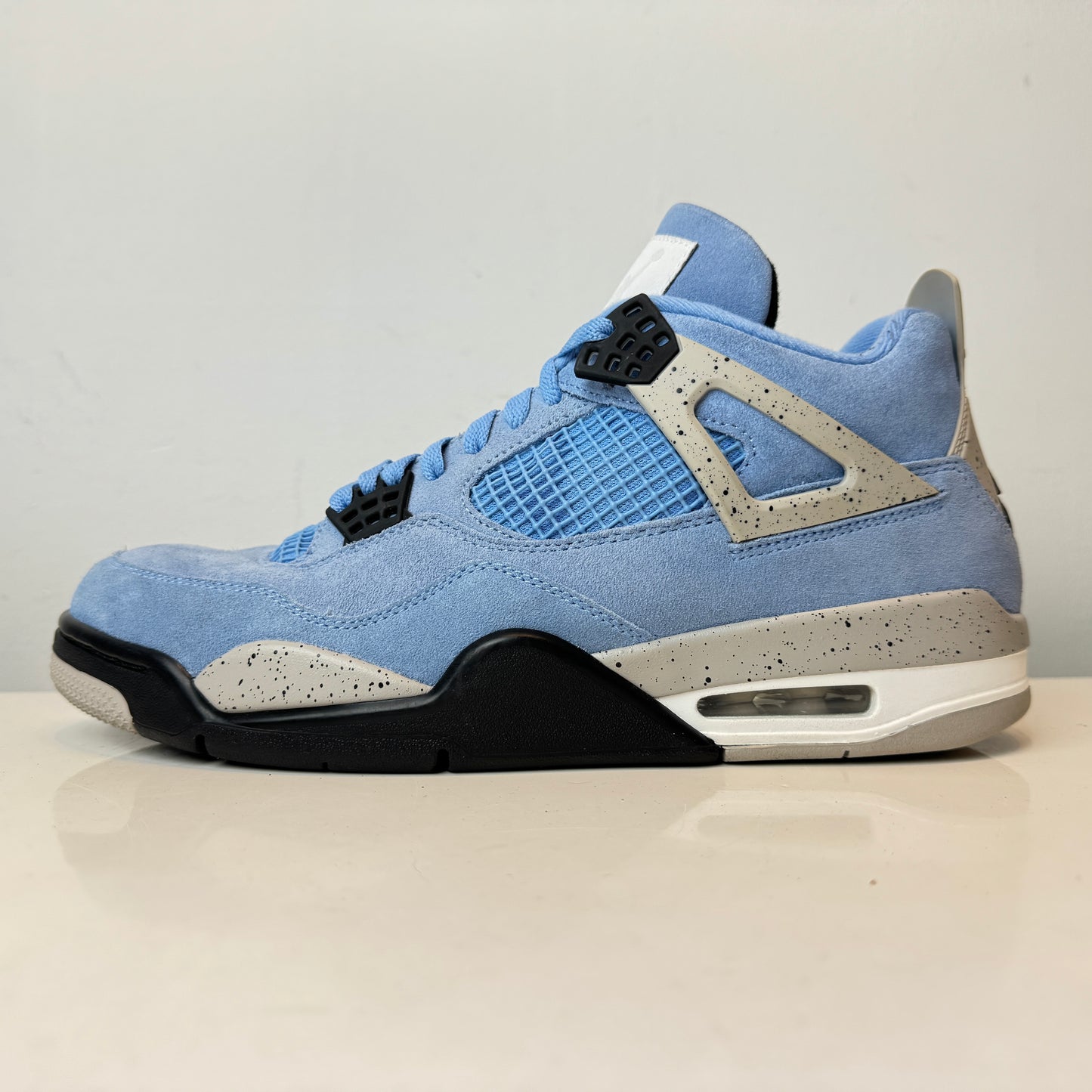 CT8527 400 Jordan 4 University Blue [USED] - 10.5 M (Used) (No Box)