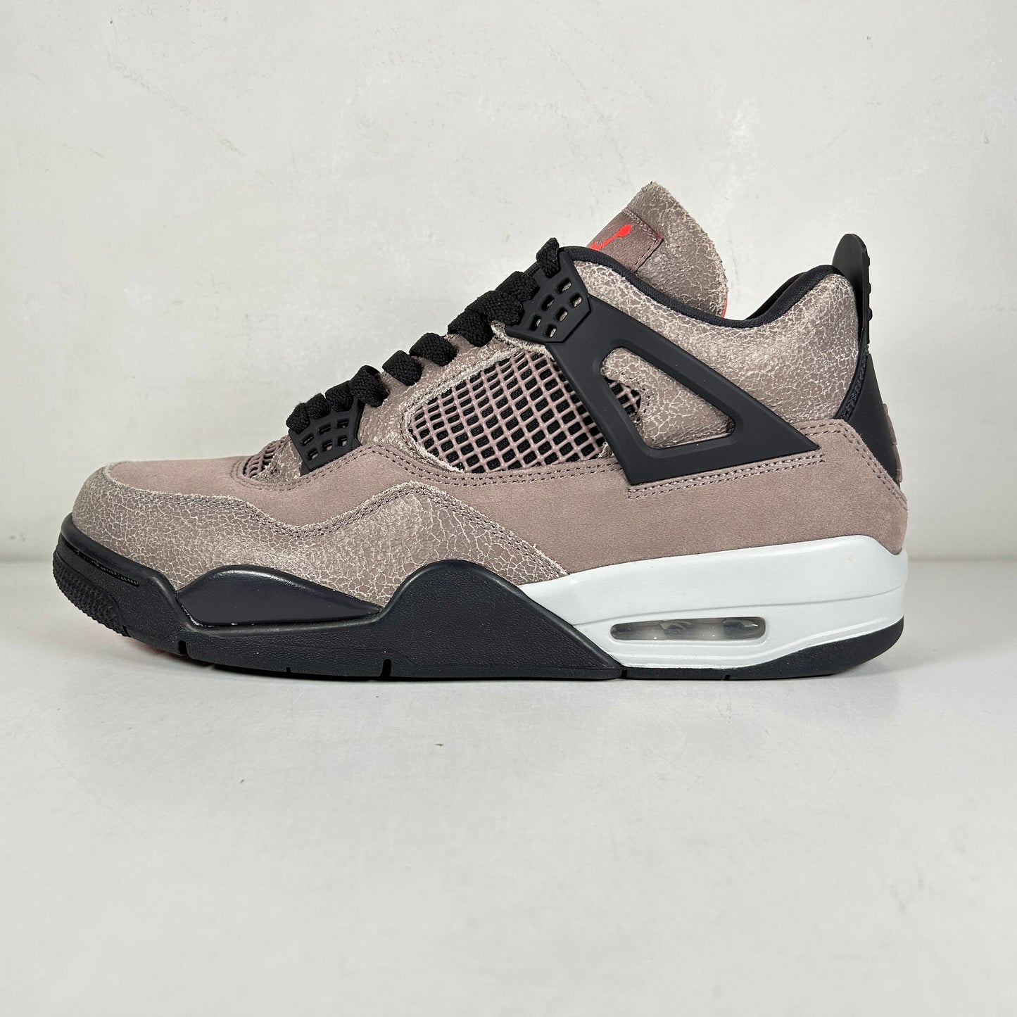 DB0732 200 Jordan 4 Taupe Haze [USED] - 10 M (Used)