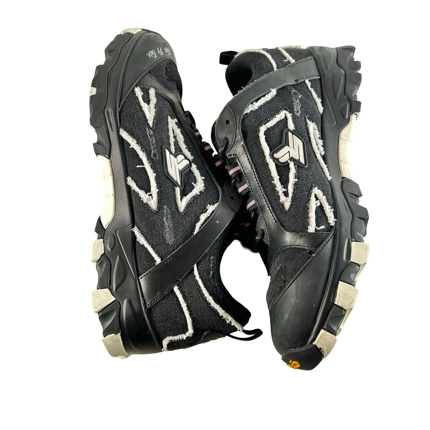 F25X104B Born From Pain Sicko Black/Grey [USED] - 11 M (Used)