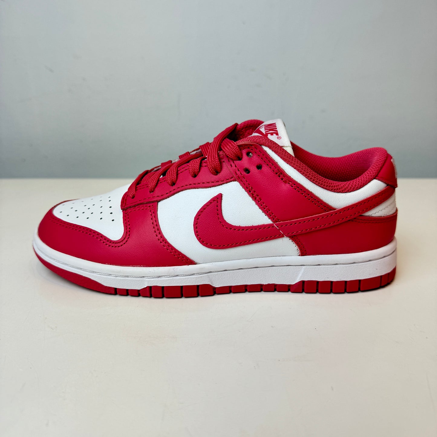 DD1503 111 Dunk Low Archeo Pink [USED] - 6 W (Used)