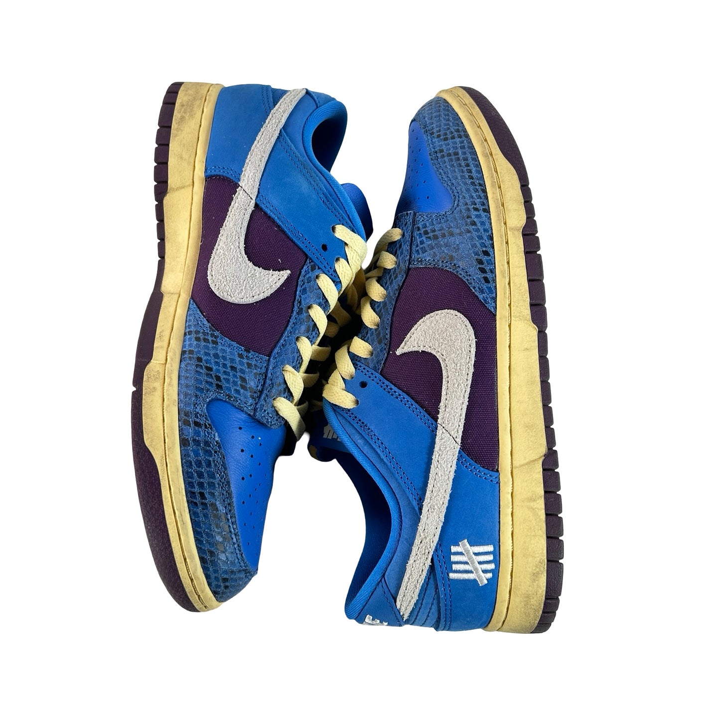DH6508 400 Nike Dunk Low Undefeated 5 On It Dunk vs. AF1 [USED] - 9.5 M (Used)
