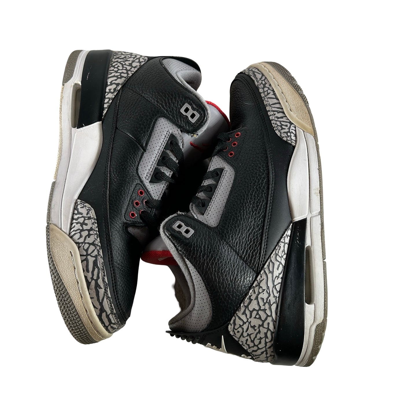 854262 001 Jordan 3 Black Cement 2018 [USED] - 12 M (Used6)