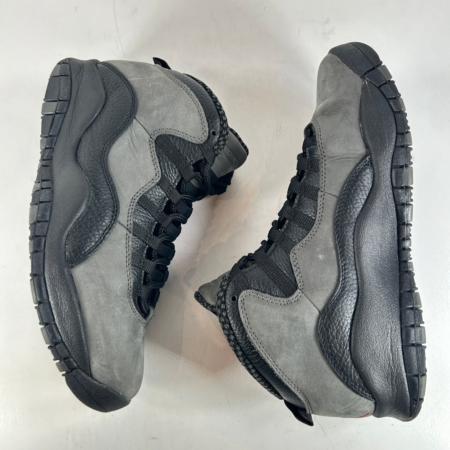 310805 002 Jordan 10 Retro Shadow (2018) [USED] - 9 M (Used) (No Box)