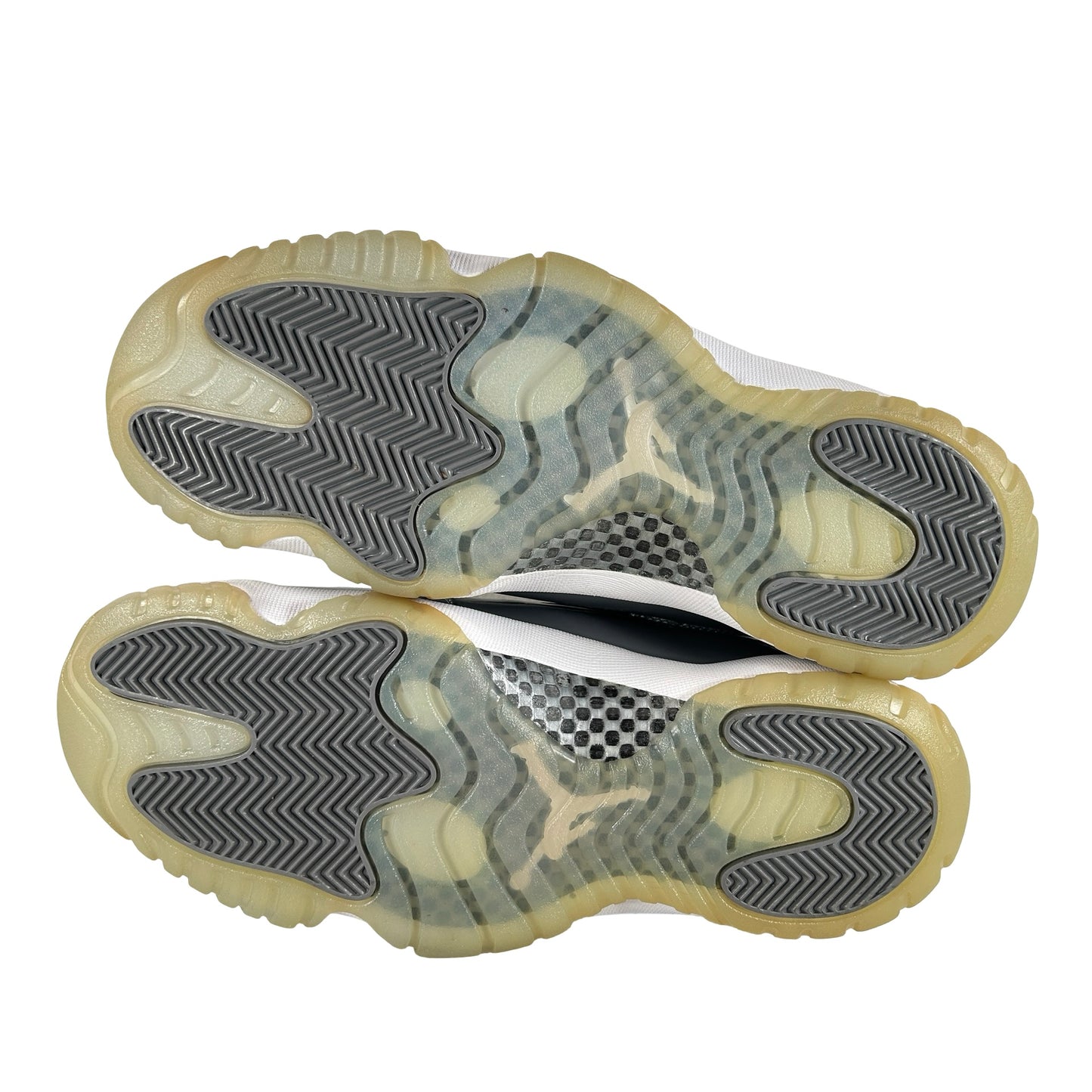 CT8012 005 Jordan 11 Retro Cool Grey (2021) [CONDITIONAL] - 9.5 M (Yellowing Soles) (No Box)