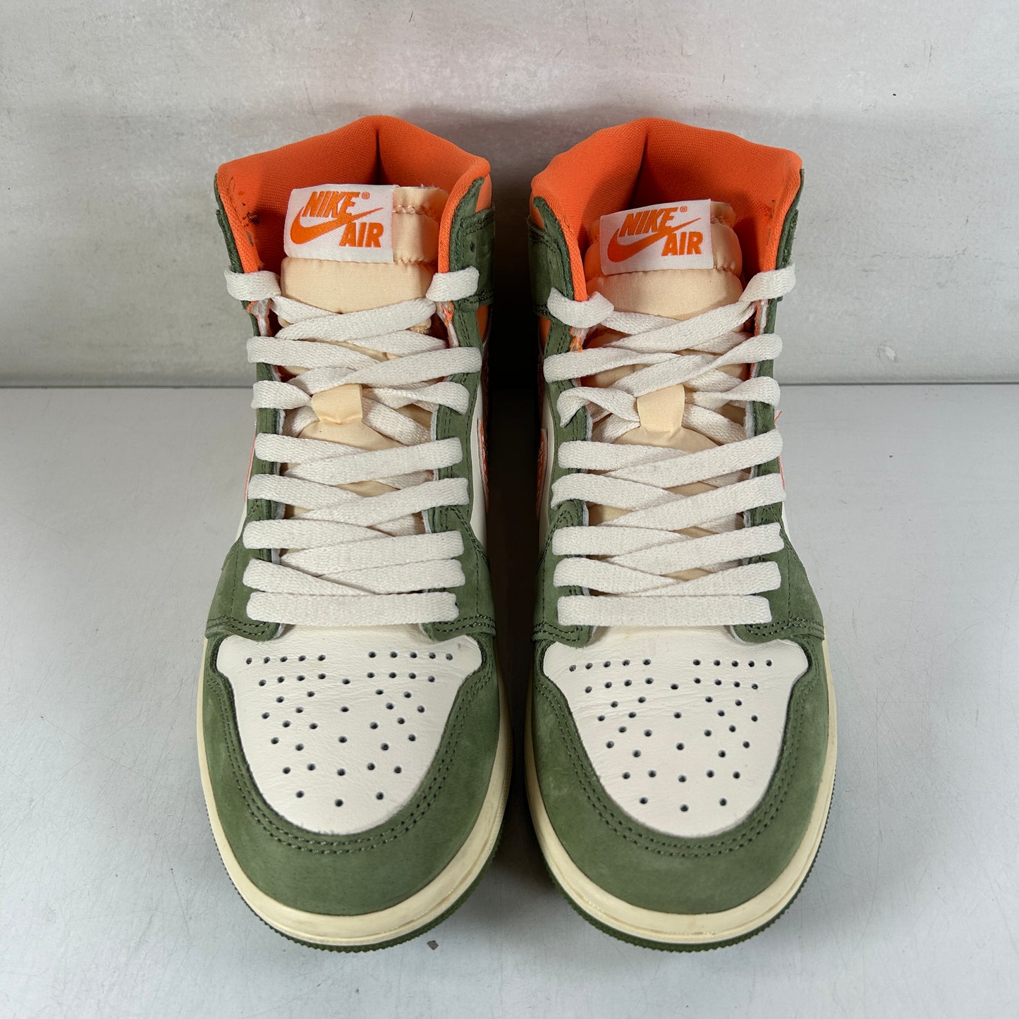 FB9934 300 Jordan 1 High OG Craft Celadon [USED] - 5 M (Used) (No Box)