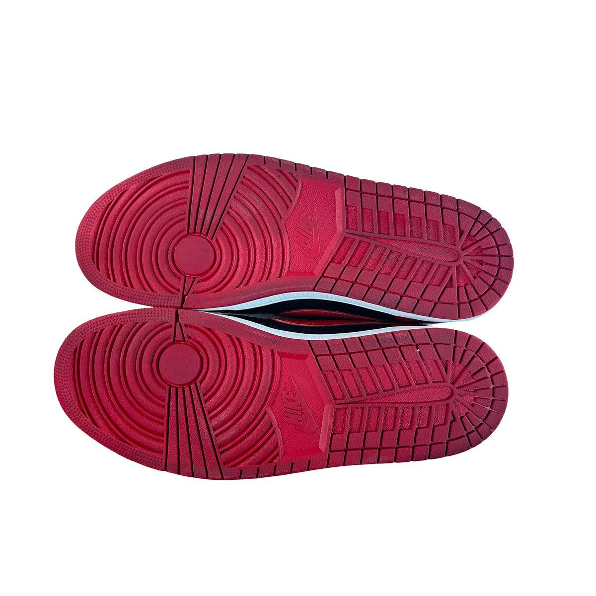 IW6276 001 Air Jordan 1 Retro Low OG Banned [USED] - 13 M (Used3)
