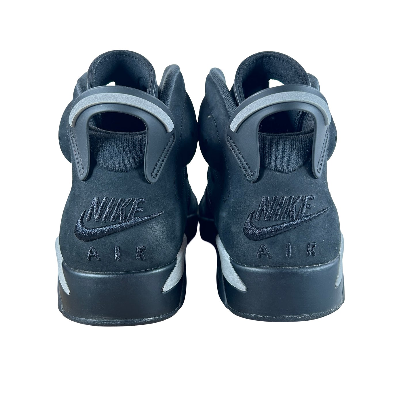 IR2266 010 Air Jordan 6 Retro Cap and Gown [USED] - 9 M (Used)