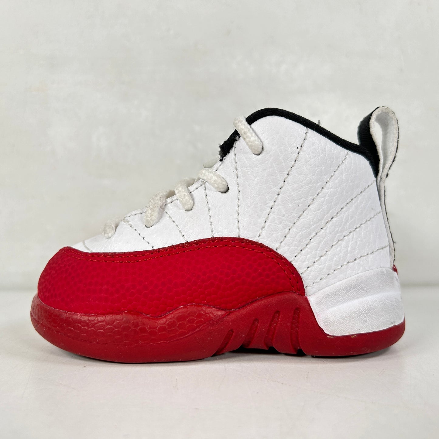 850000 116 Jordan 12 Retro Cherry (2023) (TD) [USED] - 4 C (VNDS)