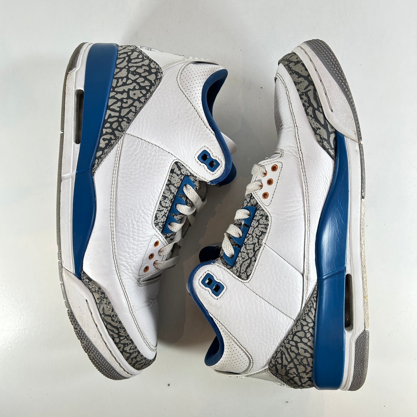 CT8532 148 Jordan 3 Retro Wizards [USED] - 10.5 M (Used)