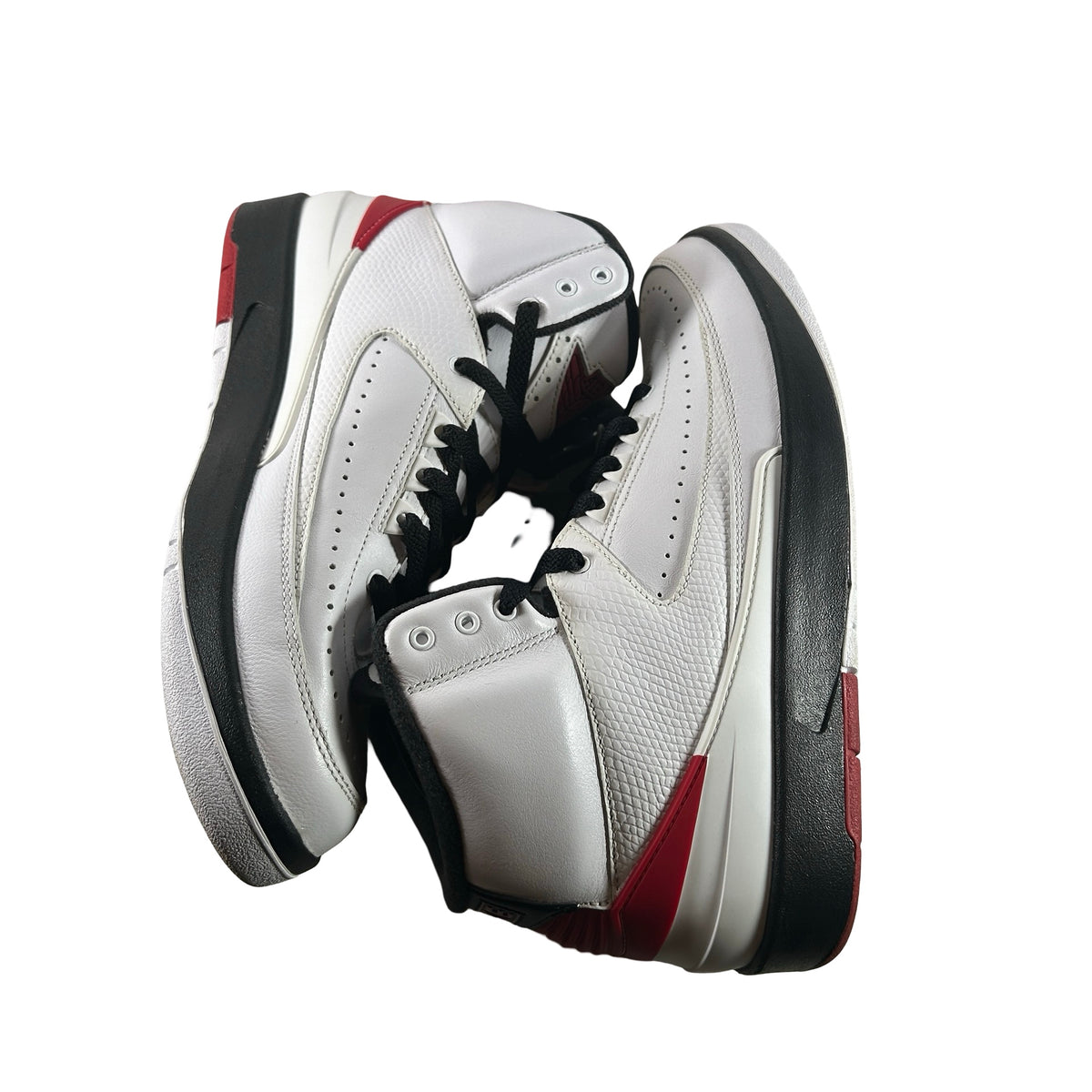 DX2454 106 Jordan 2 Retro OG Chicago (2022) [USED] - 9 M (Used2) (No Box2)