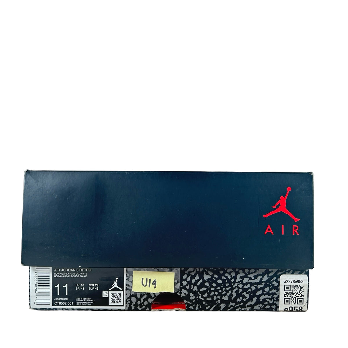 CT8532 001 Jordan 3 Retro Black Cat (2025) [USED] - 11 M (Used19)