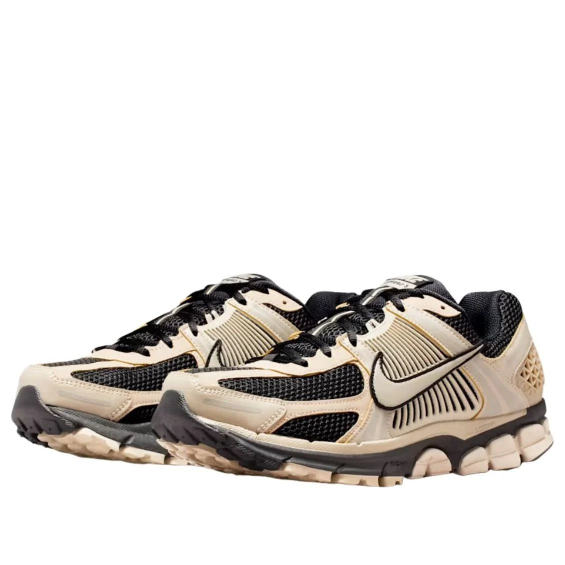 FJ4151 008 Nike Zoom Vomero 5 Black Cream