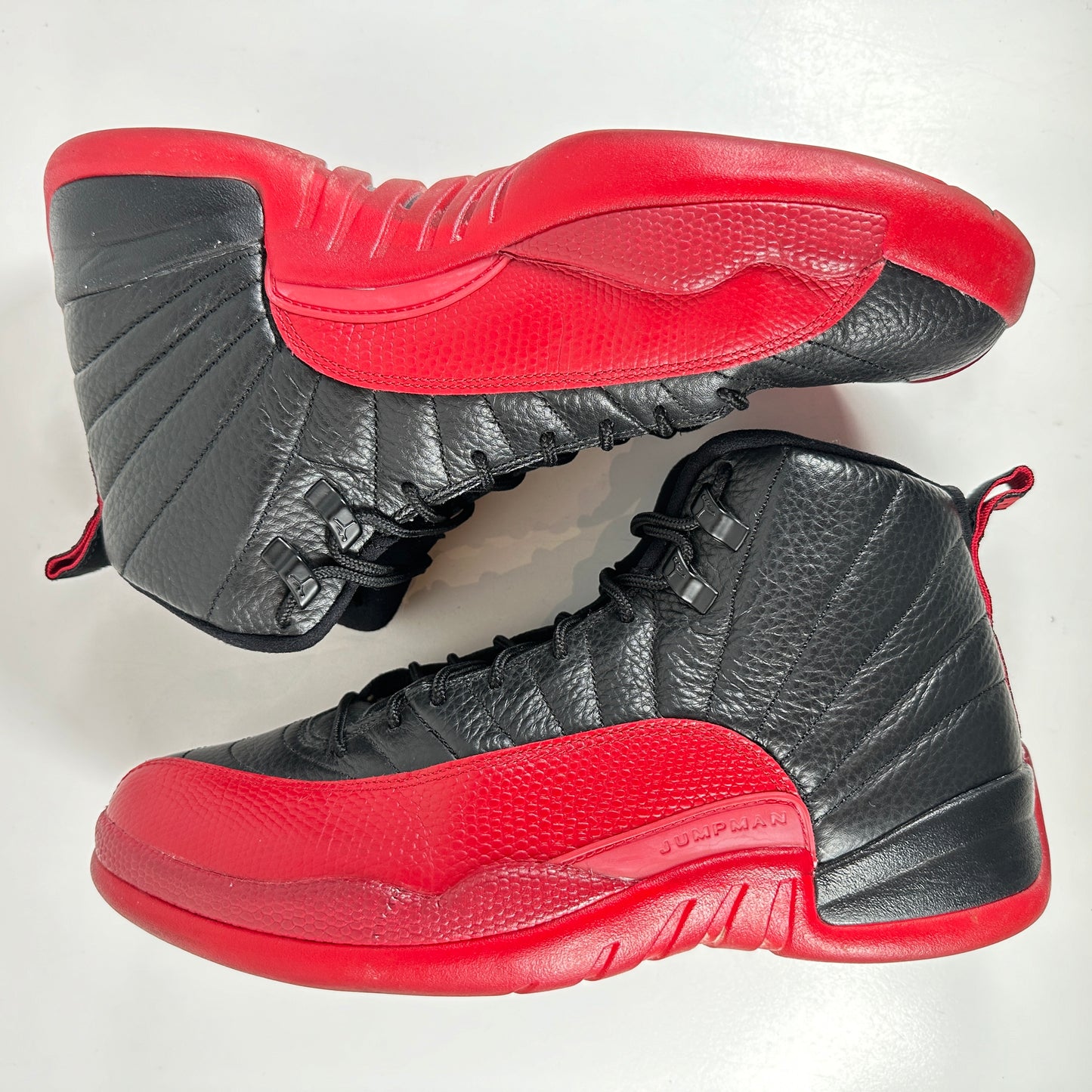 130690 002 Jordan 12 Retro Flu Game (2016) [USED] - 10 M (Used) (No Box)