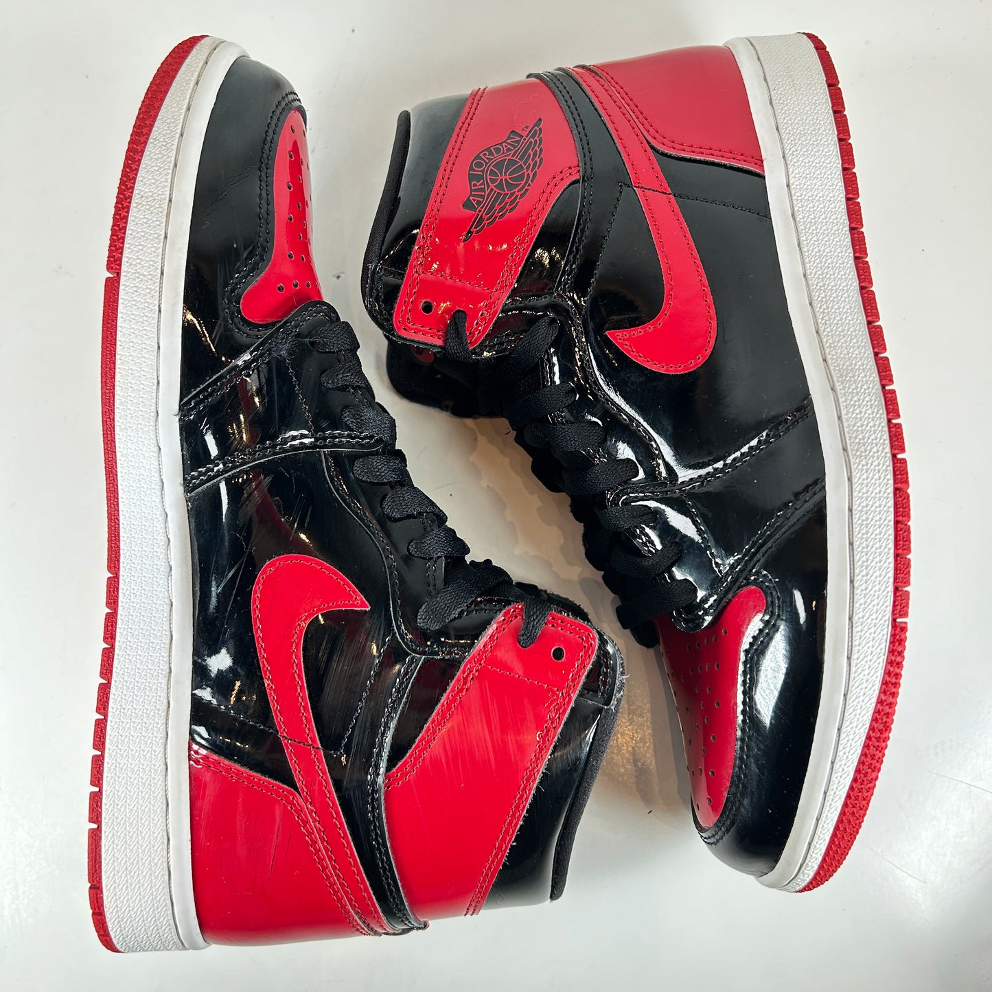 555088 063 Jordan 1 Retro High OG Patent Bred [USED] - 8.5 M (Used)